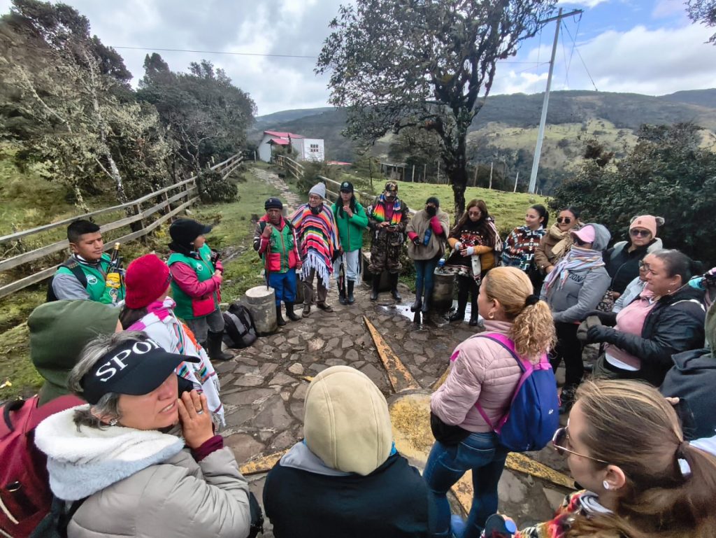 Líderes del sector turístico y comunitario de Caldas vivieron un intercambio en el resguardo indígena de Coconuco, Cauca